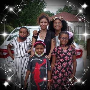 Meet your Posher, Toni